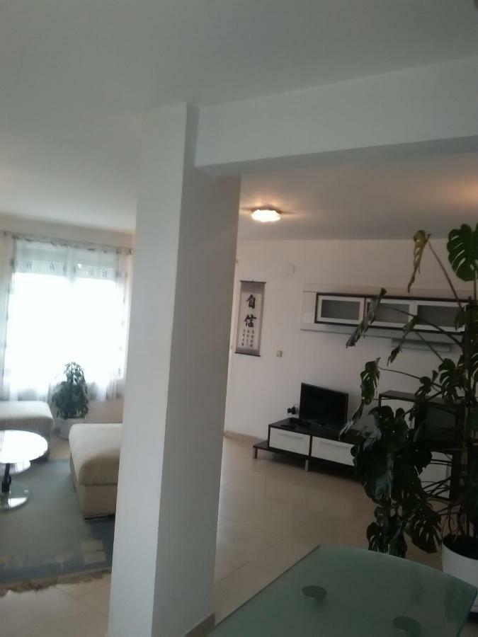 2 Rooms Apartment Plovdiv Kichuk Paris מראה חיצוני תמונה